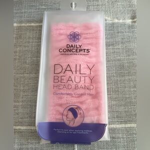 Daily Concepts Pink Beauty Head Band